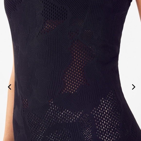 NWOT Fabletics Clara SculptKnit Tank - Picture 6 of 6